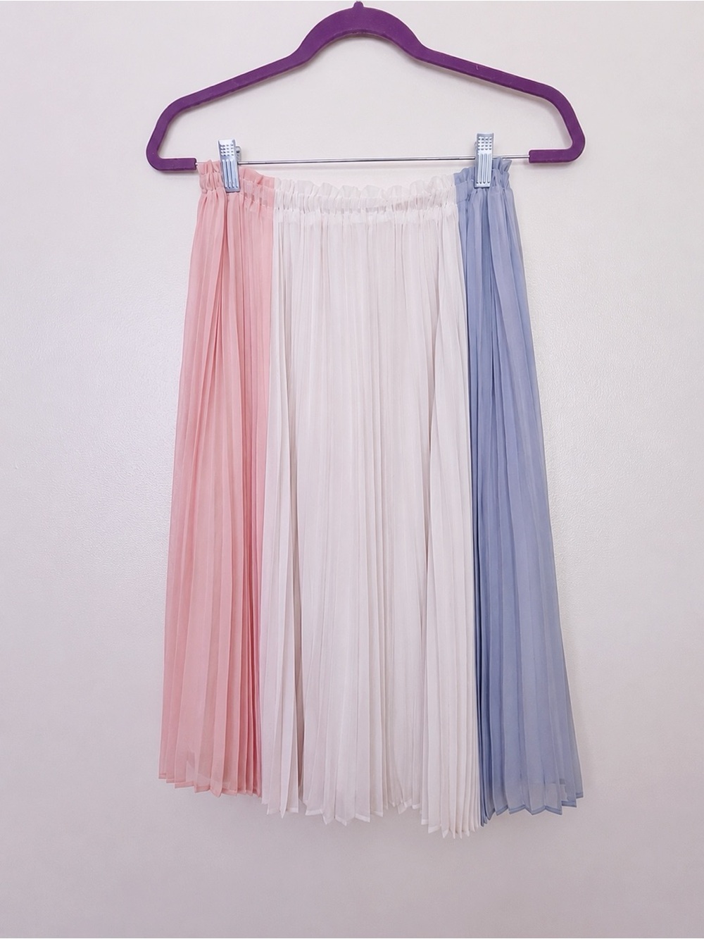 June & Hudson Colorblock Pleated Chiffon Skirt White Lined Size M